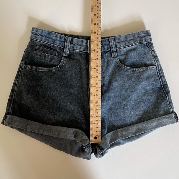 HIGH Rise 2 Color Denim Cuffed Jean Shorts XS - Picture 5 of 6